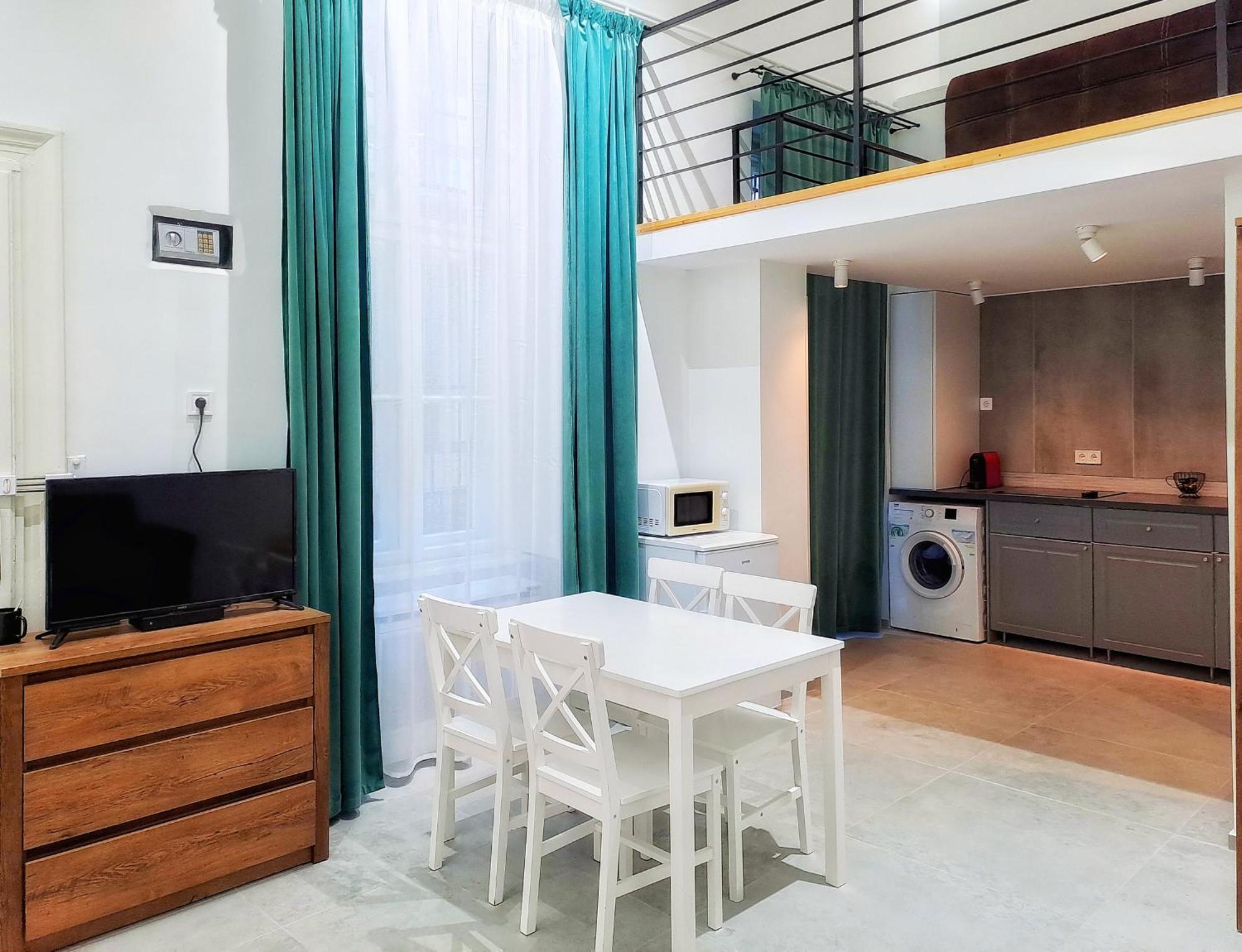 Masszi Apartman Budapest Budapeste Exterior foto